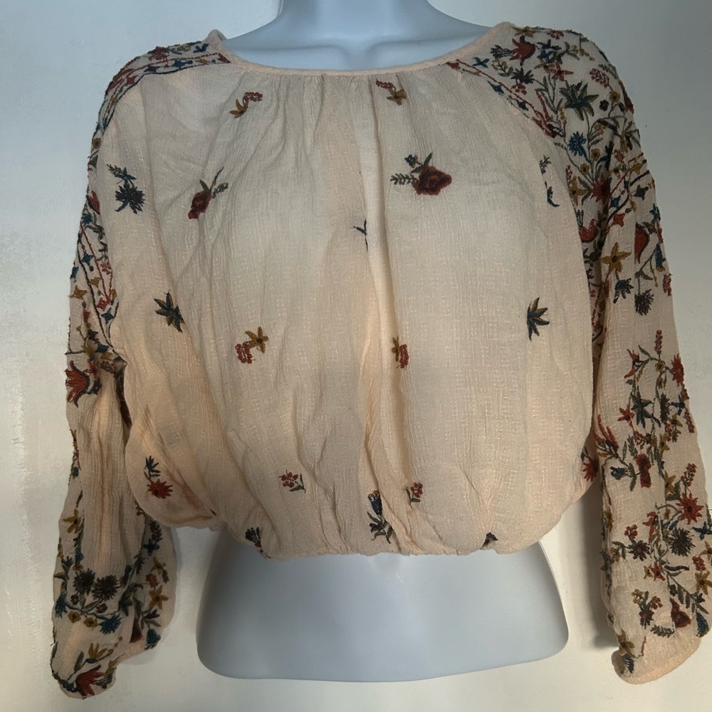Free People Size XS Wild Flowers Blouse Embroidered Cream Long Sleeve Cropped - Picture 5 of 11